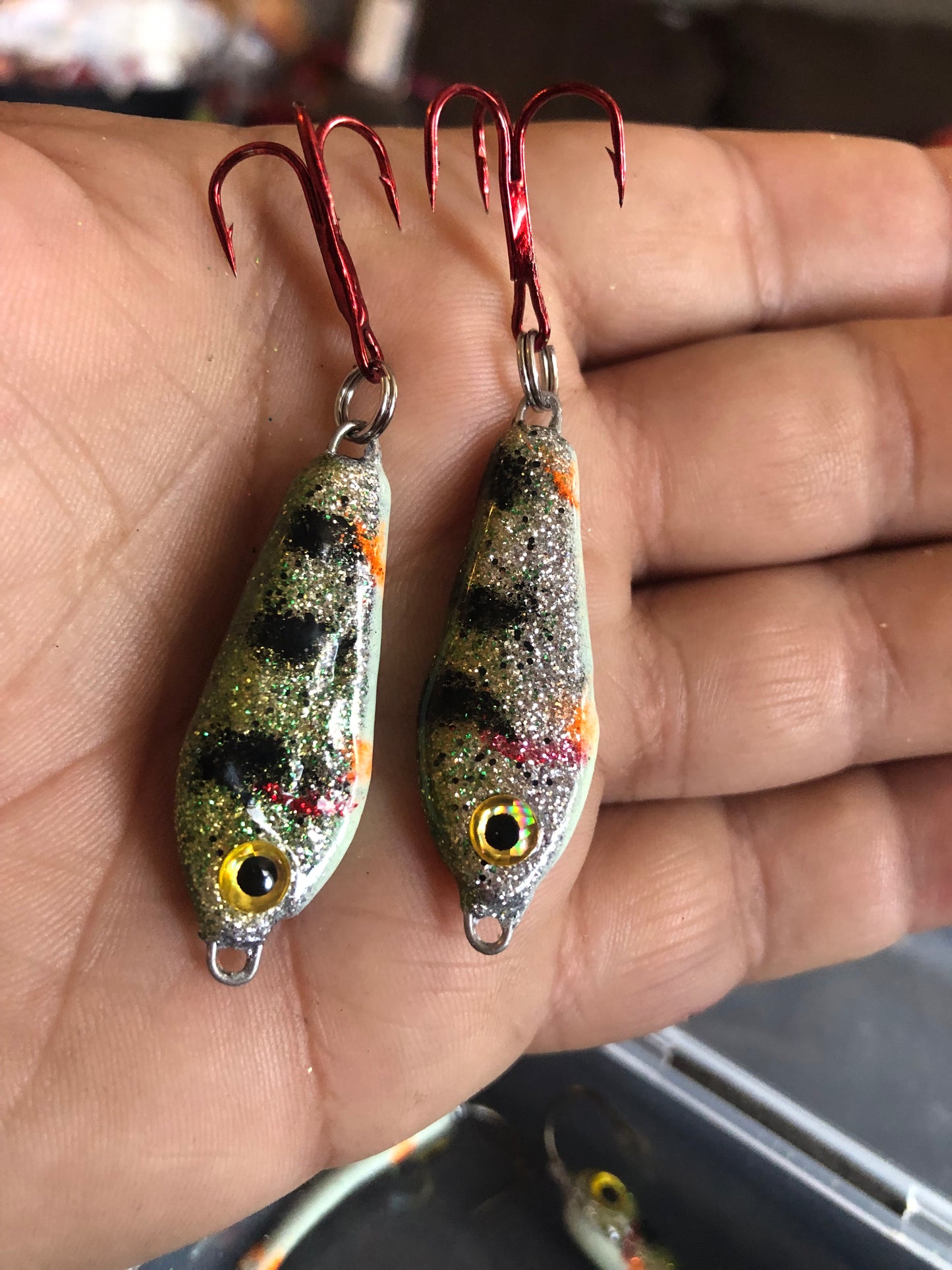Dirty perch