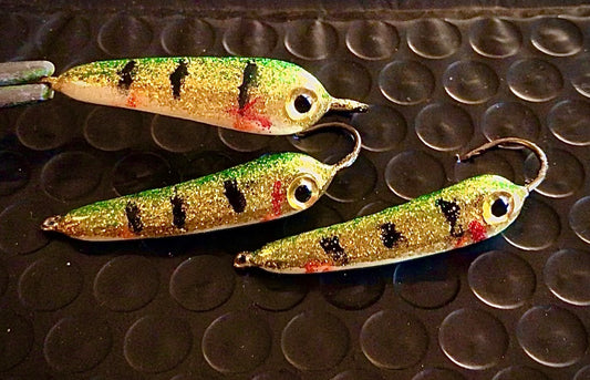 3/8 & 1/4 widow minnow